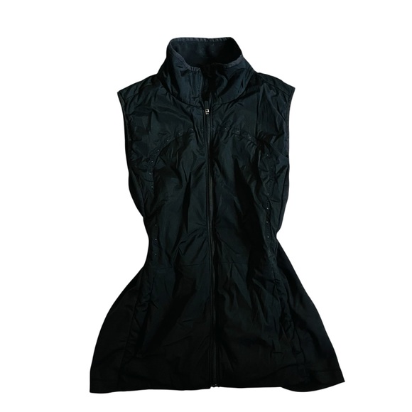 Lululemon Black Vest - Picture 2 of 8